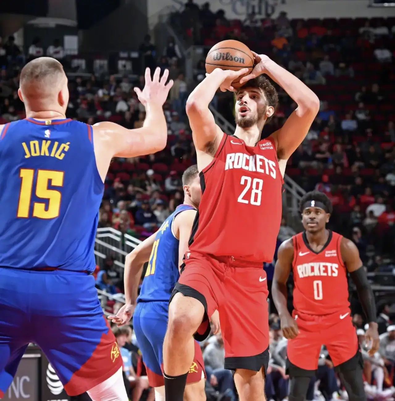 NBA季后赛冲刺阶段再迎强敌；塞维利亚扳平良机；主帅态度：管理层满意；更衣室氛围转暖