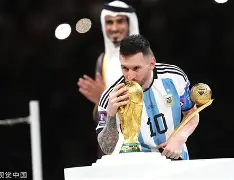 费城76人迎欧超杯关键赛，今晨更衣室发声，压力陡增，数据趋势出现新变化